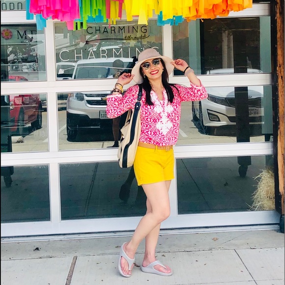 Meet your Posher! - Picture 3 of 5